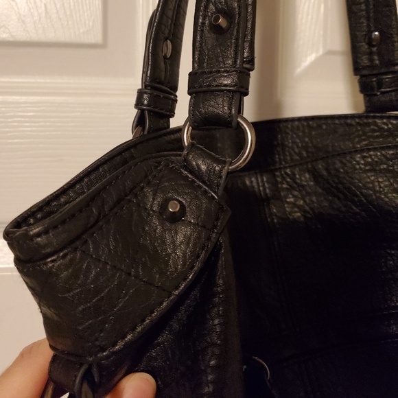 Jessica Simpson Shoulder Bag Chain Detail Black - Picture 4 of 12